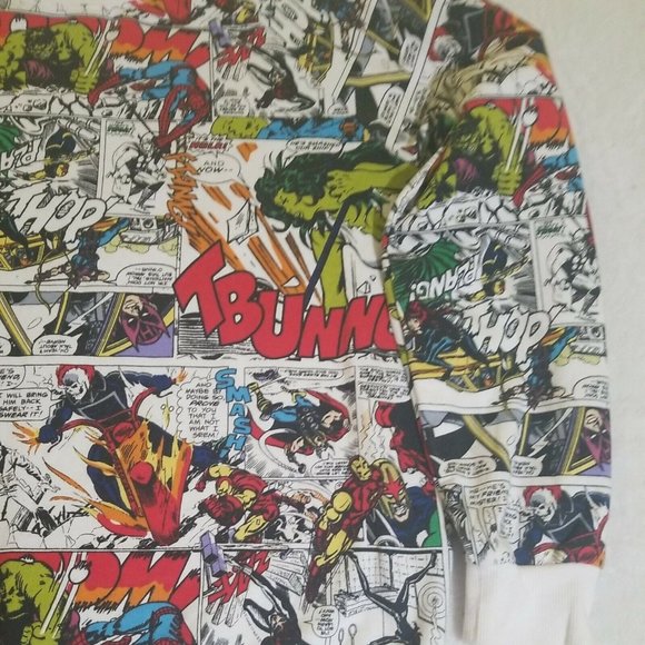 Marvel Comic Strip Heroes Women’s Medium Sweatshirt NWOT - Picture 3 of 8